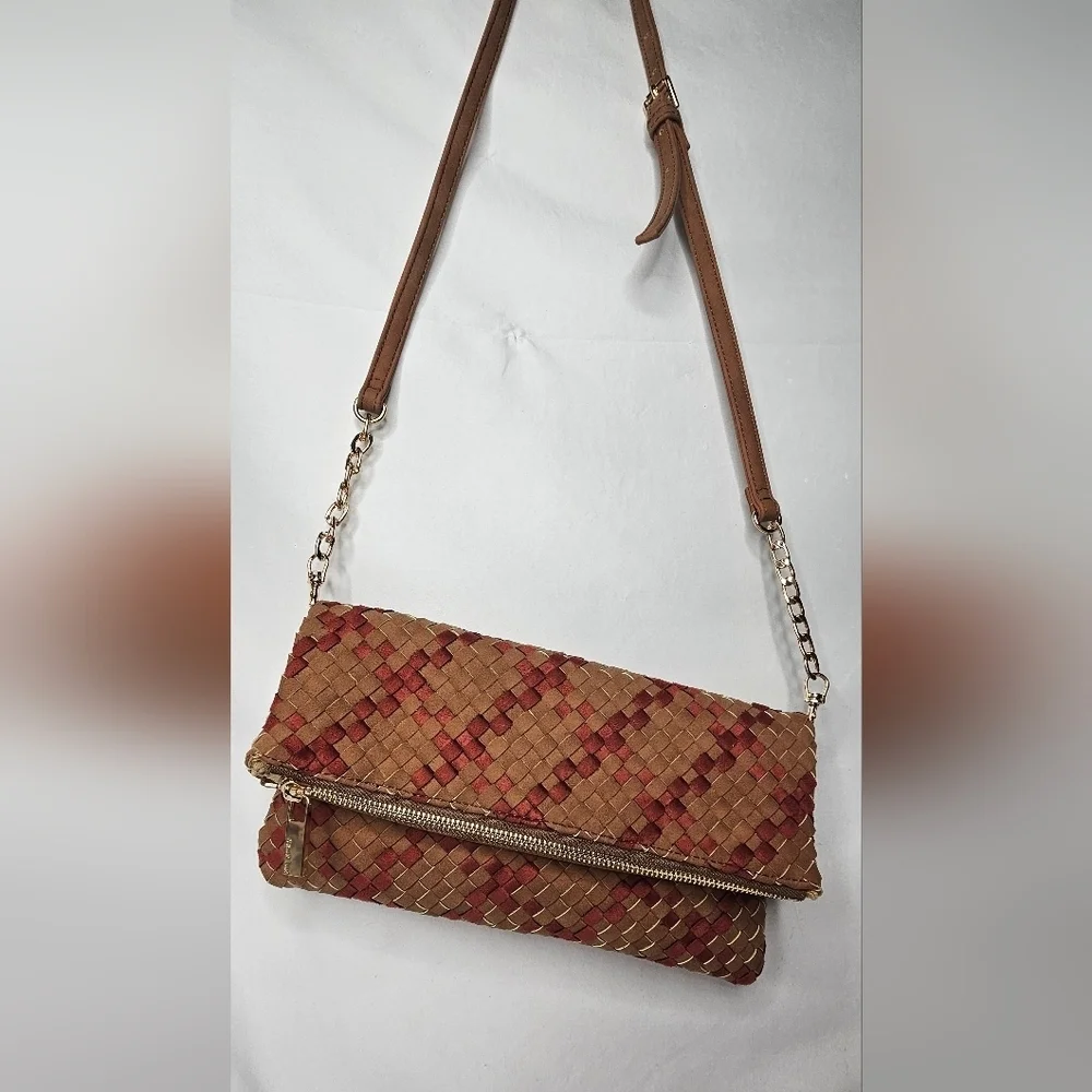 ​Deux Lux Woven Foldover Crossbody Bag Brown Burgundy Weave Chain Strap Clutch
